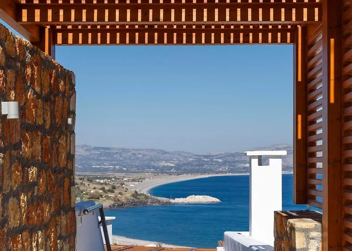 וילה Lindia Athena Luxury לינדוס