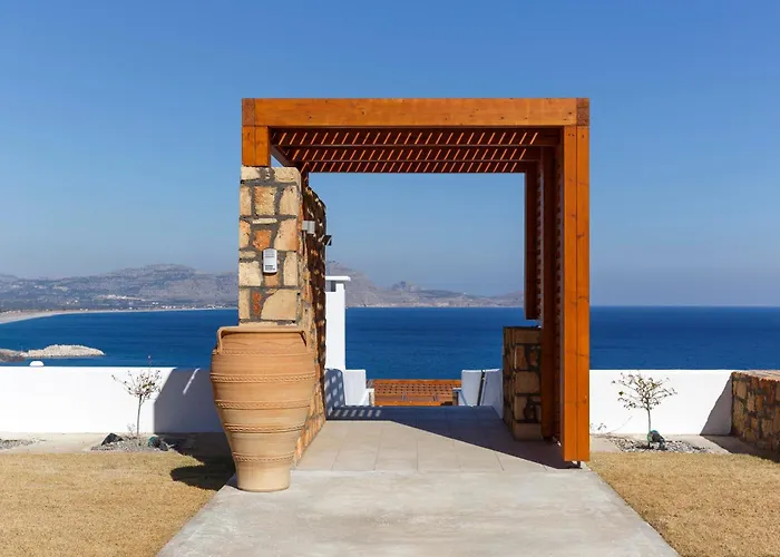 Lindia Athena Luxury וילה לינדוס